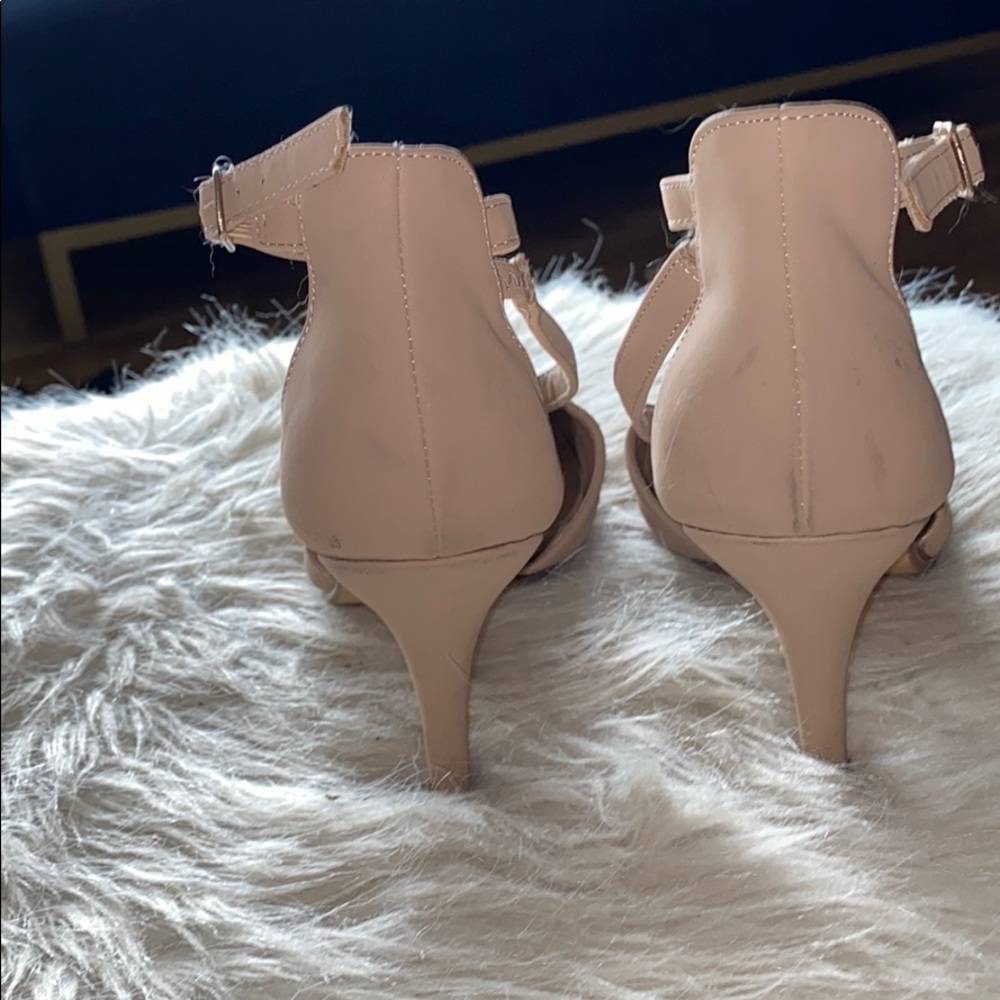 Shoes - Picture 5 of 5